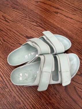 Birkenstock Light Mint Double-Strap Slide Sandals size 38